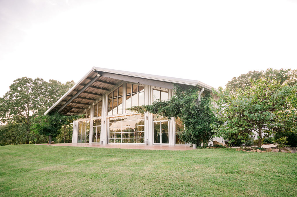 Cold Springs Events | Kayleigh Ross Photography | Best Central Arkansas Wedding Venues