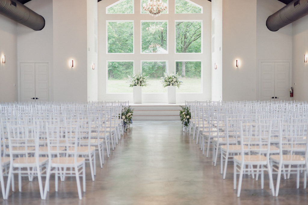 The Venue at Oakdale | Cameron + Elizabeth Photography | Best Central Arkansas Wedding Venues
