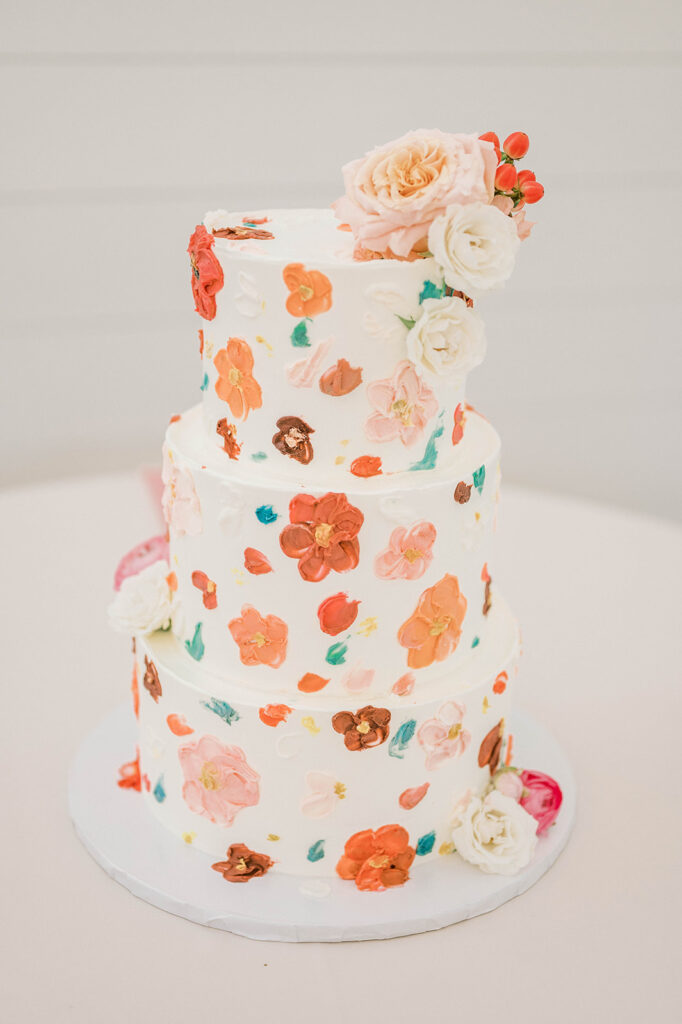 April Grandeur House Wedding | Kayleigh Ross Photography | Wedding Cake