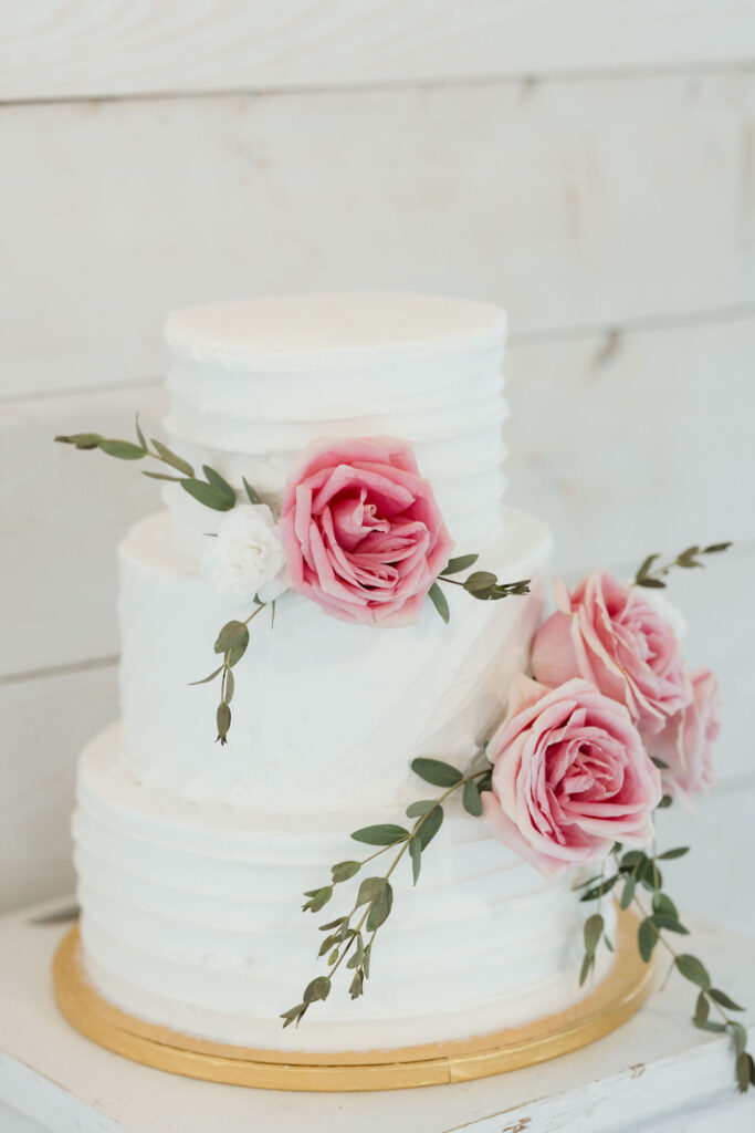Wedding Cake | Graye Gardens Wedding